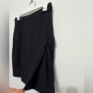 Ann Taylor Black Stretch A-Line women’s Size 10 Work Skirt(A412)✨